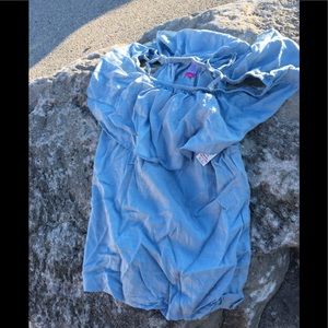 New Top Sleeveless With a Cover